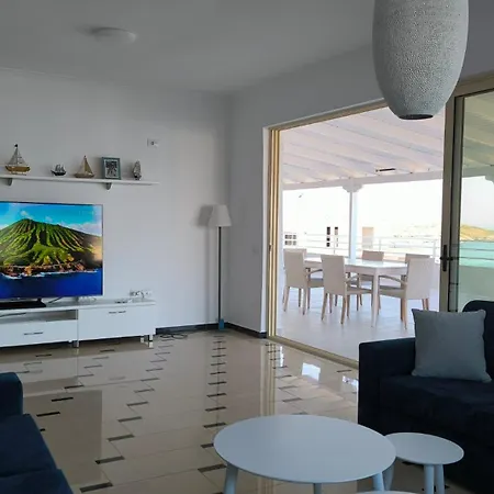 Ionian Sea View Penthouse شقة ساراندا